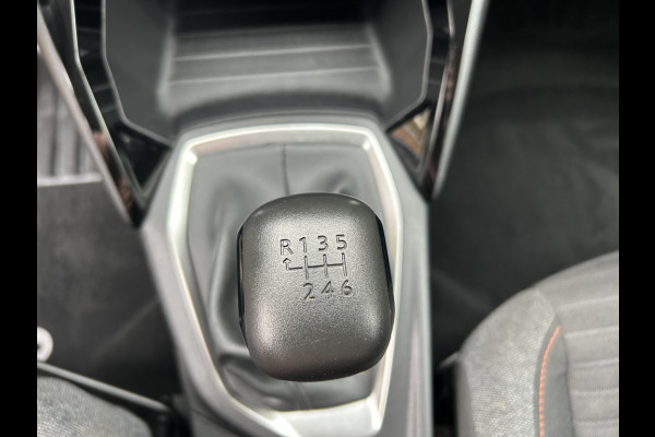 Peugeot 208 1.2 100pk Pack Navi, CarPlay, PDC, LM-velgen