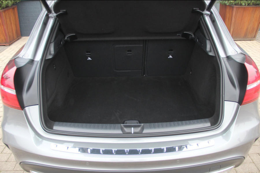 Mercedes-Benz GLA 220 4MATIC AMG Line | Navi | Dodehoekassist | LED | El.Achterklep | PDC | Cruise | Keyless | ISOFIX |