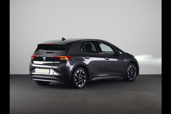 Volkswagen ID.3 Pro Edition 58 kWh | SoH 94,14%| 204PK | Navigatie | Lichtmetalen velgen | Parkeersensoren voor en achter | Half leder |