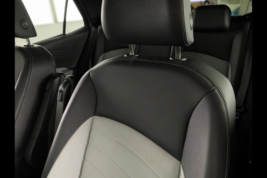 Volkswagen ID.3 Pro Edition 58 kWh | SoH 94,14%| 204PK | Navigatie | Lichtmetalen velgen | Parkeersensoren voor en achter | Half leder |