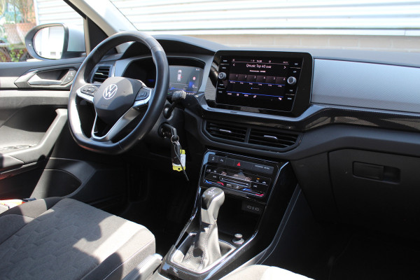 Volkswagen T-Cross 1.0 TSI Life Edition Automaat | Parkeersensoren | Adaptieve Cruise Control
