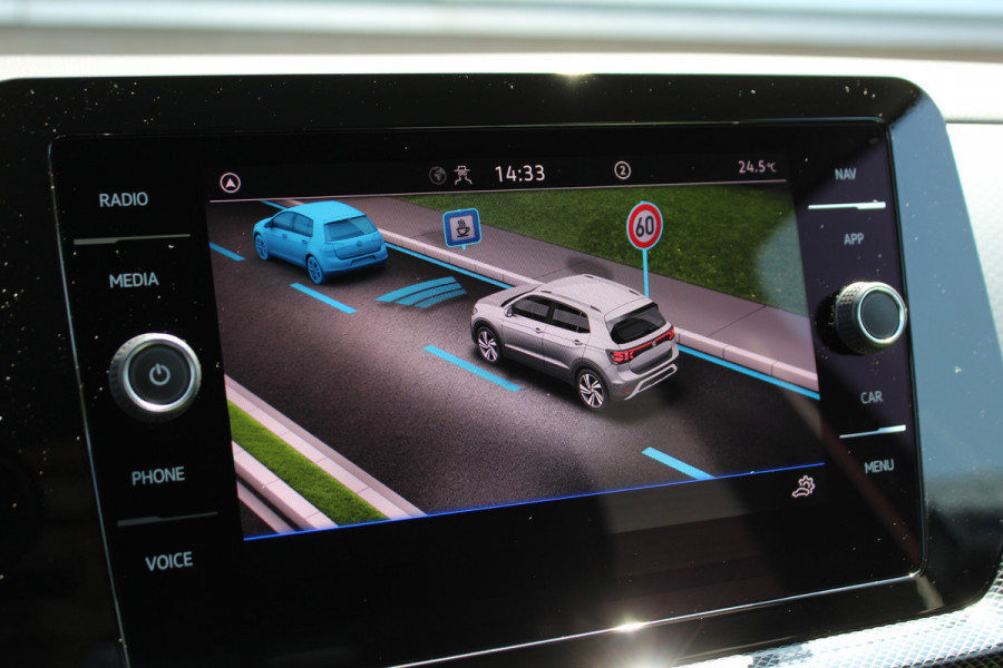 Volkswagen T-Cross 1.0 TSI Life Edition Automaat | Parkeersensoren | Adaptieve Cruise Control