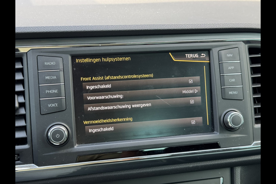 Seat Ateca 1.4 EcoTSI | Navi, PDC, Cruise, Stoelverw., Trekhaak wegkl., Climate | Goed onderhouden! |