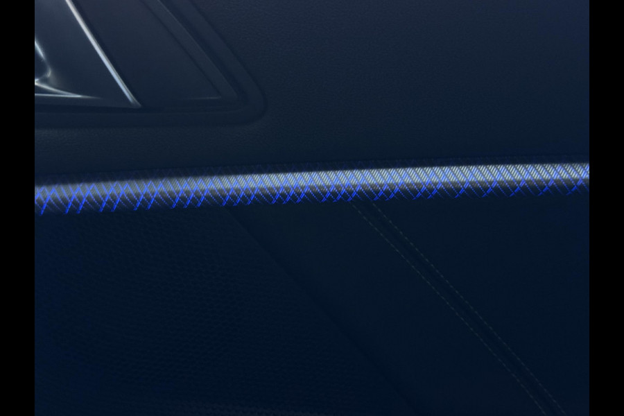 BMW 1-serie 118i High Executive Edition NL-AUTO | M-PAKKET | LEDER | SFEER VERLICHTING