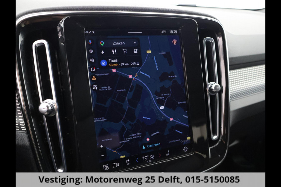 Volvo XC40 RECHARGE TWIN PRO AWD SOD ACCU 93% GARANTIE 9-2031 SCHUIF/ PANORAMADAK. WARMTEPOMP. DIGITAAL DASHBOARD.