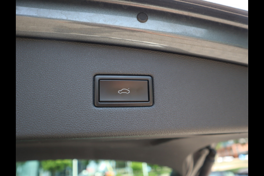 Seat Tarraco 1.5 TSI Xcellence ACC / Pano / Navi / Carplay / Camera /