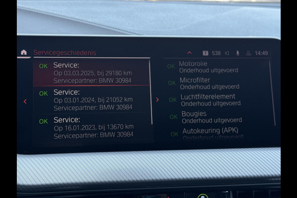 BMW 1-serie 118i High Executive Edition NL-AUTO | M-PAKKET | LEDER | SFEER VERLICHTING