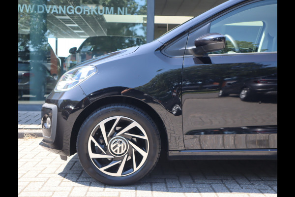 Volkswagen up! 1.0 BMT high up! Airco / 5 deurs / Stoelverw / Elekramen / Lm15'' / Ijskoude Airco /