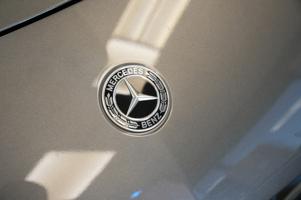 Mercedes-Benz B-Klasse 200 Premium AMG Full-led Navigatie Carbon