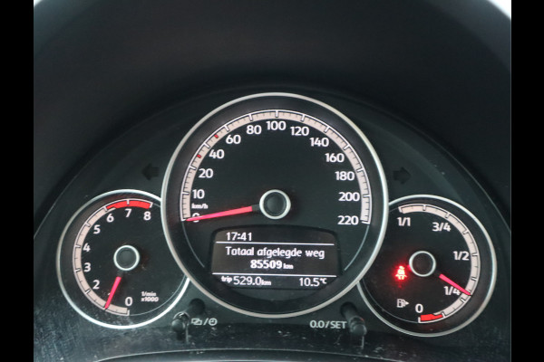 Volkswagen up! 1.0 BMT high up! Airco / 5 deurs / Stoelverw / Elekramen / Lm15'' / Ijskoude Airco /