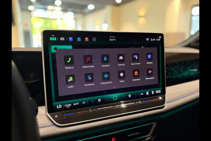 Volkswagen Tiguan 1.5 eTSI R-Line Edition |Pano|Memory|Matrix|HUD|360|Massage|