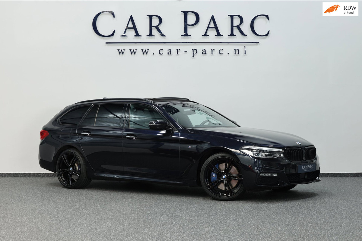 BMW 5 Serie Touring 540i xDrive M-Sport LED/VIRTUAL/SFEER/PANO/LEER+S.VERWARMING+MEMORY/20" LMV/360/ACC/ECC/12 MND GARANTIE!
