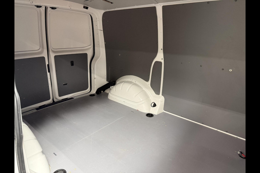 Volkswagen Transporter 2.0 TDI L1H1 150 pk DSG Comfortline Automaat