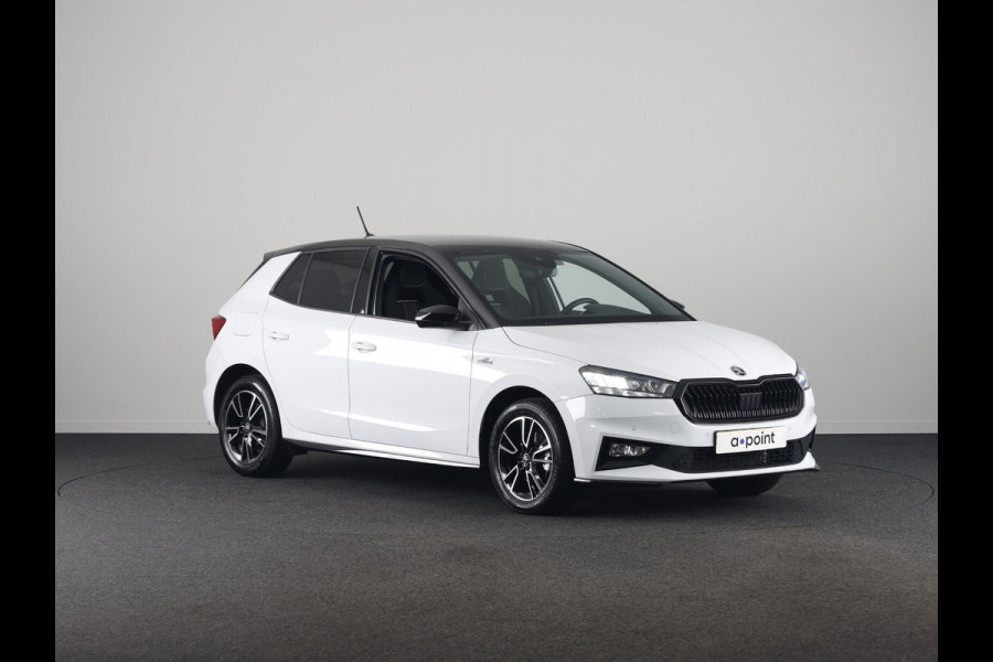 Škoda Fabia 1.0 TSI Monte Carlo 115 pk Automaat (DSG) | Verlengde garantie | Navigatie via App | Parkeersensoren | Achteruitrijcamera | Adaptieve cruise control | Stoelverwarming |