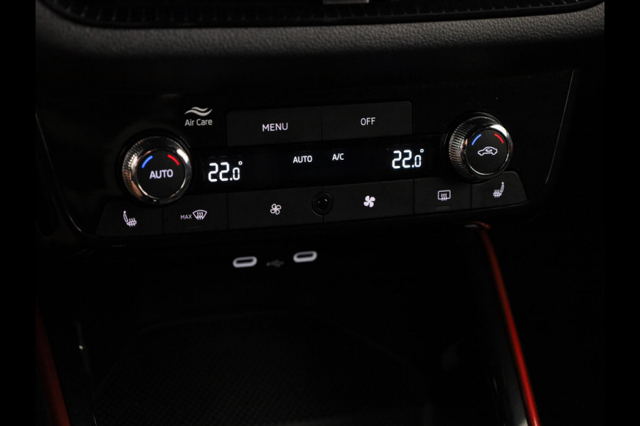 Škoda Fabia 1.0 TSI Monte Carlo 115 pk Automaat (DSG) | Verlengde garantie | Navigatie via App | Parkeersensoren | Achteruitrijcamera | Adaptieve cruise control | Stoelverwarming |
