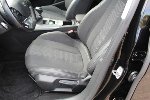 Peugeot 308 SW 1.2 Turbo 131 PK Blue Lease Allure Erg nette en goed onderhouden Peugeot 308 360 Camera, Navigatie, Clima, pdc, lmv