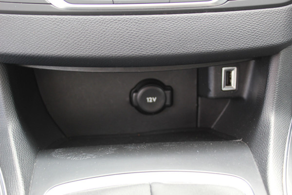 Peugeot 308 SW 1.2 Turbo 131 PK Blue Lease Allure Erg nette en goed onderhouden Peugeot 308 360 Camera, Navigatie, Clima, pdc, lmv