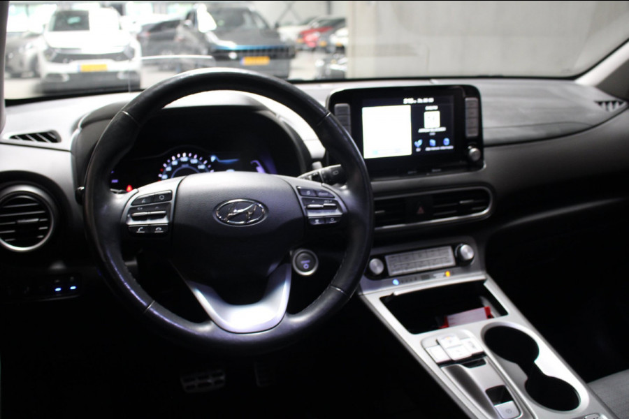Hyundai Kona EV Premium 64 kWh SOH 92% Camera/Schuifdak/Trekhaak/