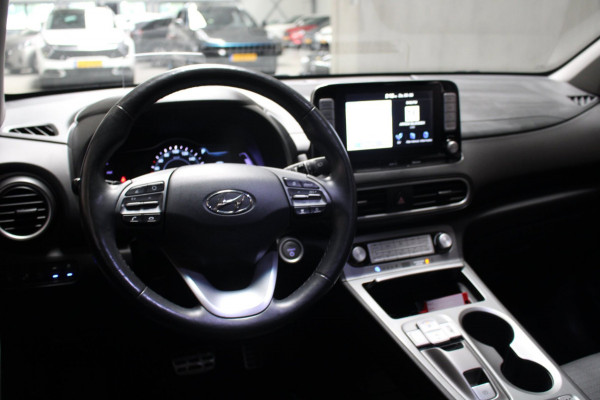 Hyundai Kona EV Premium 64 kWh SOH 92% Camera/Schuifdak/Trekhaak/