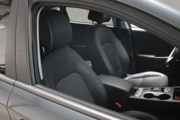Hyundai Kona EV Premium 64 kWh SOH 92% Camera/Schuifdak/Trekhaak/
