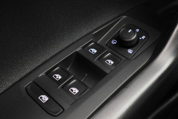 Volkswagen Taigo 1.0 TSI Life Virtual Cockpit, LED, Keyless, Apple Carplay, ACC