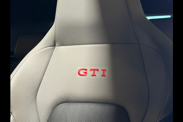 Volkswagen Golf 2.0 TSI GTI CLUBSPORT BTW|PANO|HARMANKARDON|HuD|LEDER|MEMORY|IQ LIGHTS|BLINDSPOT|SFEERVERLICHTING|NURBURGRING|VOL!