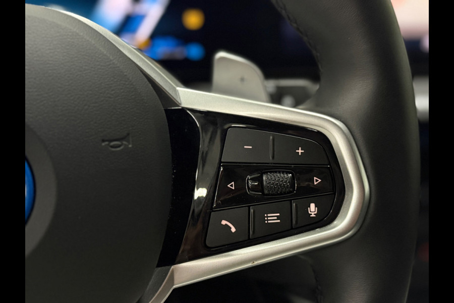 BMW 3 Serie Touring 330e M Sport High Executive | Trekhaak | 360° Camera | ACC | Memory | CarPlay | BTW