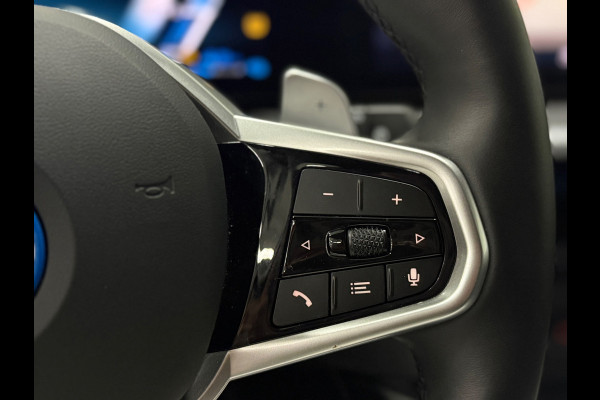 BMW 3 Serie Touring 330e M Sport High Executive | Trekhaak | 360° Camera | ACC | Memory | CarPlay | BTW