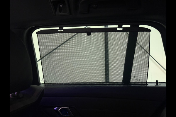 BMW 3 Serie Touring 330e M Sport High Executive | Trekhaak | 360° Camera | ACC | Memory | CarPlay | BTW