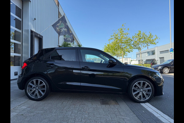 Audi A1 SPORTBACK 30 TFSI ECC/PDC V&A/LMV-17/Apple CarPlay