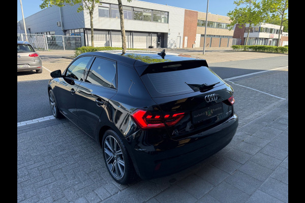 Audi A1 SPORTBACK 30 TFSI ECC/PDC V&A/LMV-17/Apple CarPlay