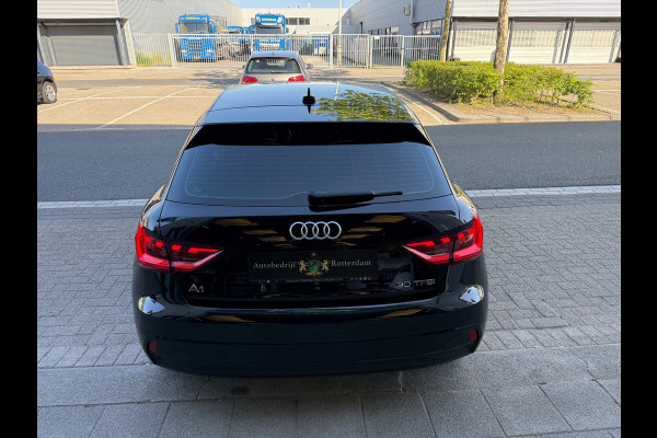 Audi A1 SPORTBACK 30 TFSI ECC/PDC V&A/LMV-17/Apple CarPlay