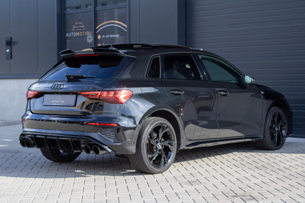 Audi A3 Sportback 40 TFSIe S line RS Bekleding MATRIX PANO MAXTON  ACC