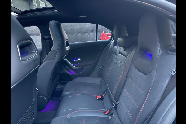 Mercedes-Benz A-Klasse 220 AMG | Sfeerverlichting | Pano | Night-pakket