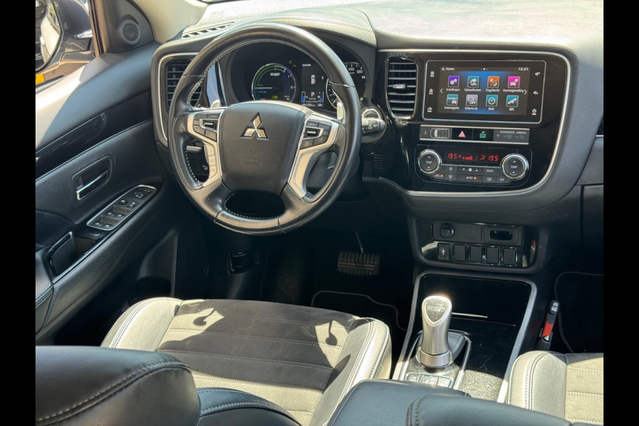 Mitsubishi Outlander 2.4 PHEV Pure+ 2019 AUT NAVI LM NAP!