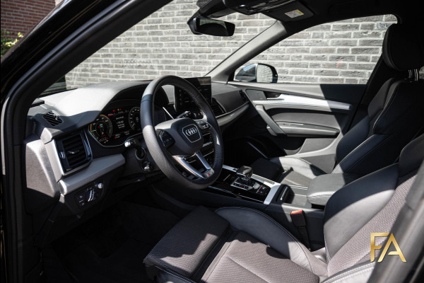 Audi Q5 55 TFSI e S edition Competition SLine|367PK|Headup|Luchtvering