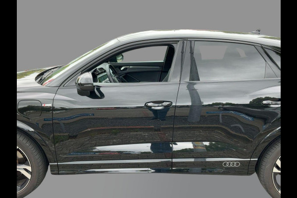 Audi Q3 Sportback 45 TFSI e S Edition |  S-Line | Lederen bekleding | Trekhaak | 20 inch | Adaptive cruise control| Sonos 3D Premium sound | 360 graden camera's | Stoelverwarming
