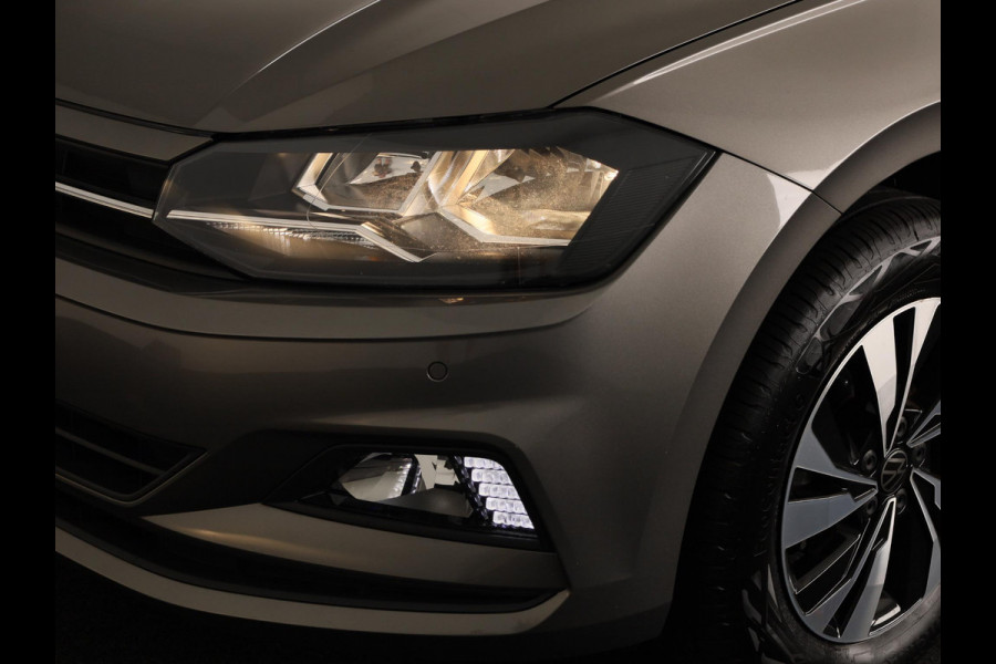 Volkswagen Polo 1.0 TSI Comfortline 95 pk | Navigatie | Parkeersensoren | Adaptieve cruise control | Apple Carplay/Android Auto |