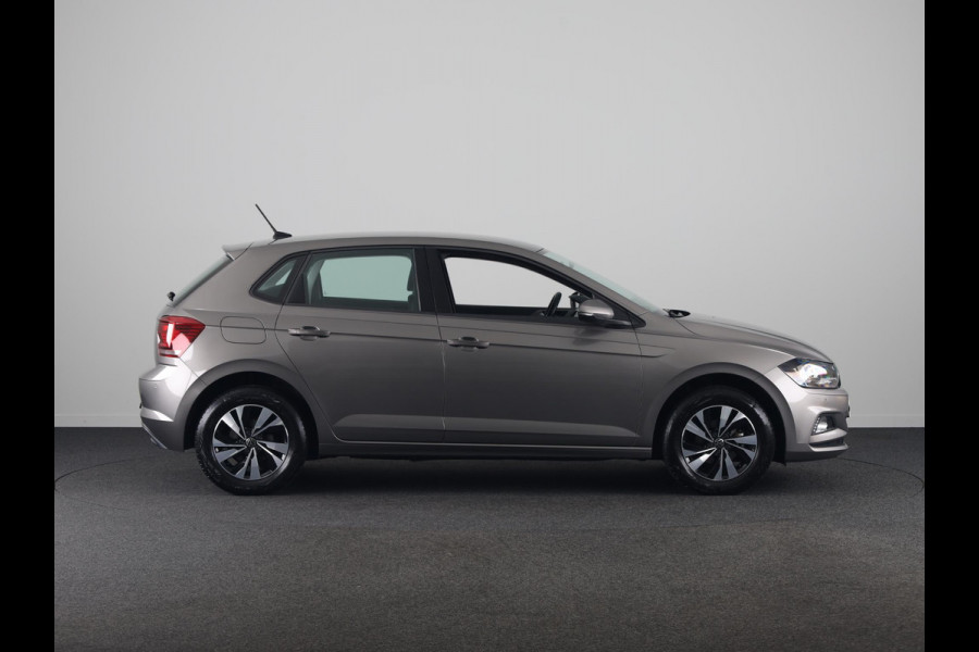 Volkswagen Polo 1.0 TSI Comfortline 95 pk | Navigatie | Parkeersensoren | Adaptieve cruise control | Apple Carplay/Android Auto |
