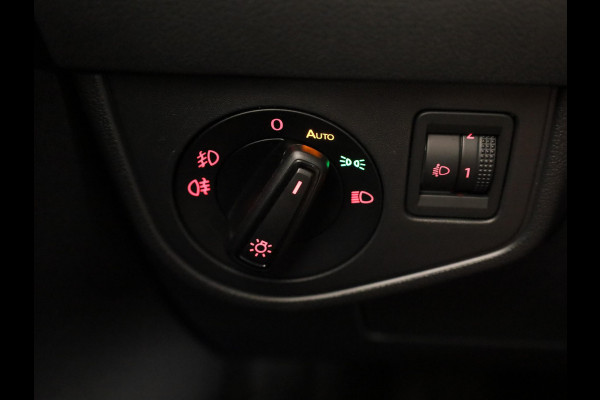 Volkswagen Polo 1.0 TSI Comfortline 95 pk | Navigatie | Parkeersensoren | Adaptieve cruise control | Apple Carplay/Android Auto |