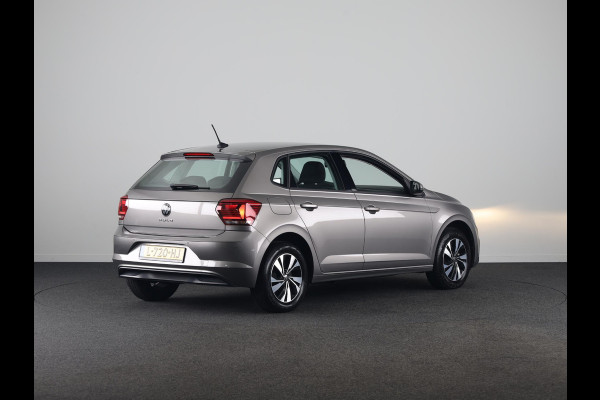 Volkswagen Polo 1.0 TSI Comfortline 95 pk | Navigatie | Parkeersensoren | Adaptieve cruise control | Apple Carplay/Android Auto |