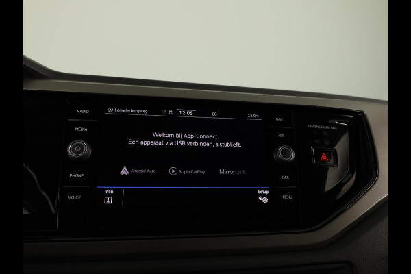 Volkswagen Polo 1.0 TSI Comfortline 95 pk | Navigatie | Parkeersensoren | Adaptieve cruise control | Apple Carplay/Android Auto |