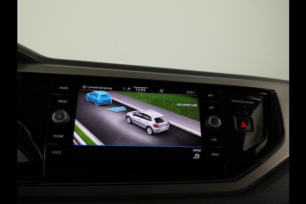 Volkswagen Polo 1.0 TSI Comfortline 95 pk | Navigatie | Parkeersensoren | Adaptieve cruise control | Apple Carplay/Android Auto |
