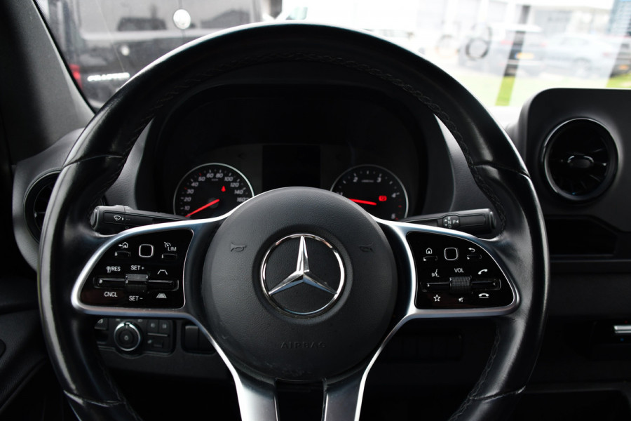 Mercedes-Benz Sprinter 315 1.9 CDI L2H2 AMG Edition Adaptieve Cruise, Camera, Carplay, 150pk, LED, Dodehoek, Sensoren, Multimedia, Uniek!