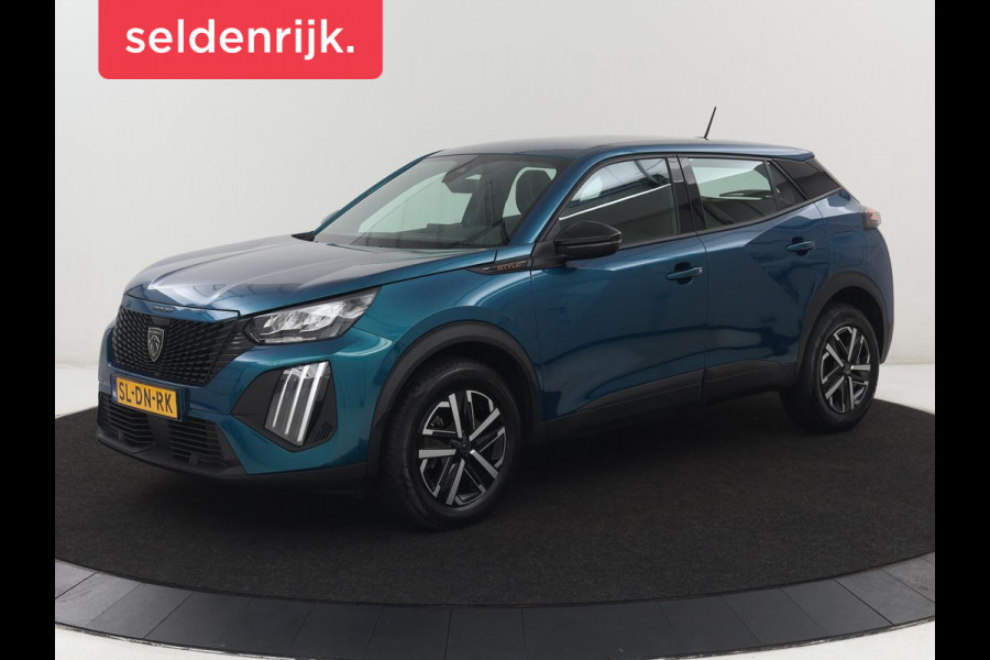 Peugeot 2008 1.2 Hybrid 136 Active | Carplay | Cruise Control | Climate control | Parkeerhulp | DAB | Bluetooth