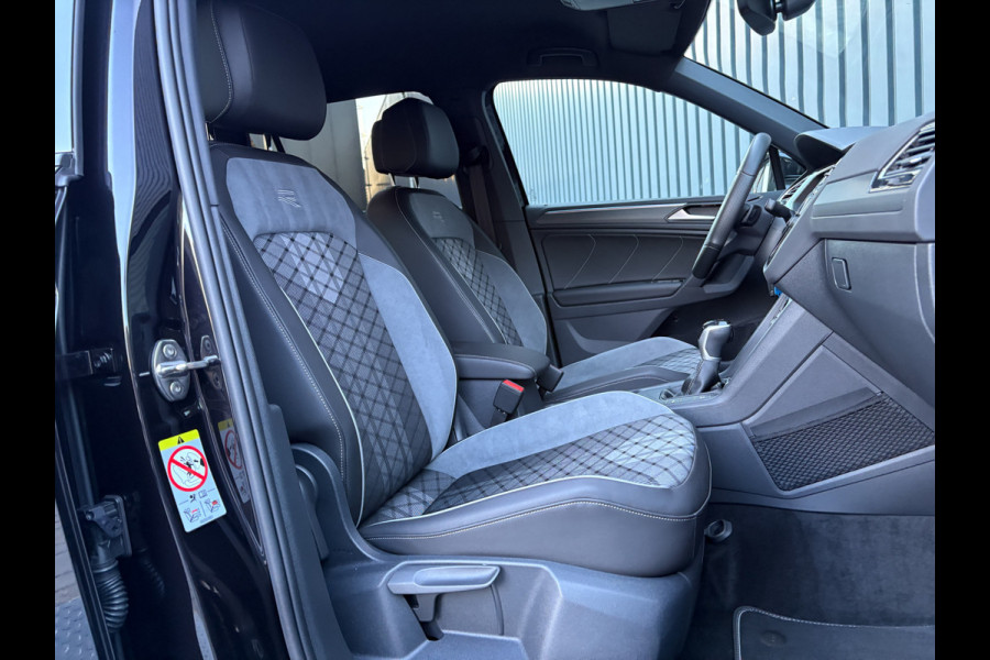 Volkswagen Tiguan 1.5 TSI R-Line Business | Black Style | Trekhaak wegkl. | Camera | IQ Light | Prijs Rijklaar!!