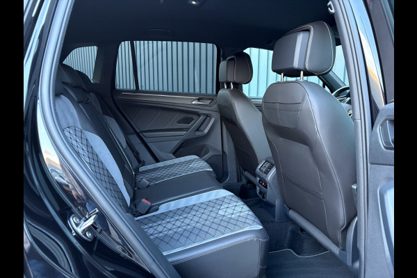 Volkswagen Tiguan 1.5 TSI R-Line Business | Black Style | Trekhaak wegkl. | Camera | IQ Light | Prijs Rijklaar!!
