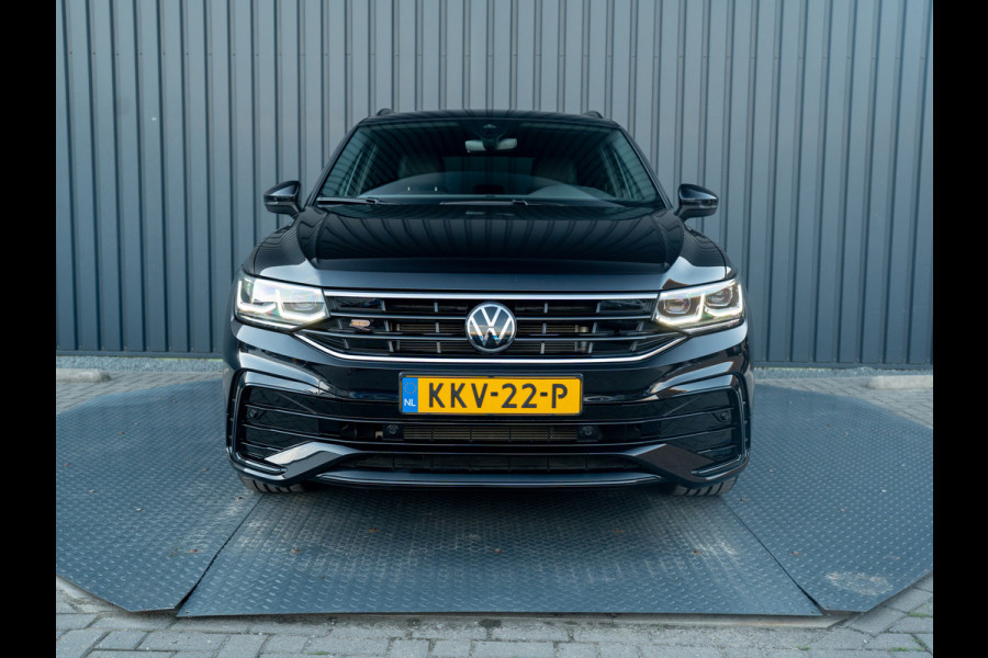 Volkswagen Tiguan 1.5 TSI R-Line Business | Black Style | Trekhaak wegkl. | Camera | IQ Light | Prijs Rijklaar!!