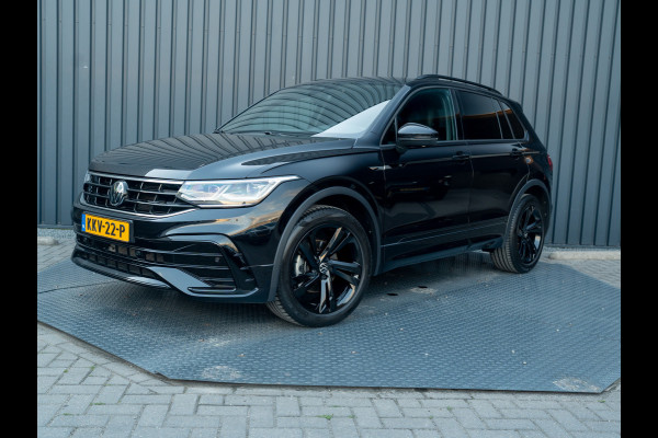 Volkswagen Tiguan 1.5 TSI R-Line Business | Black Style | Trekhaak wegkl. | Camera | IQ Light | Prijs Rijklaar!!