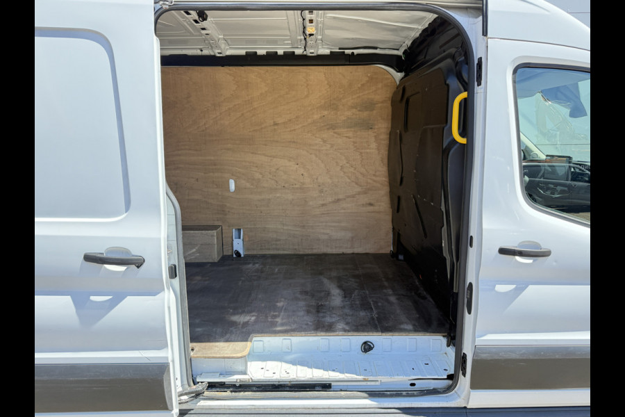 Ford E-Transit 68kWh 184PK L2H2 316km WLTP 94,9% (SOH) Climate Control Cruise Control CarPlay Navigatie Parkeersensoren v+a